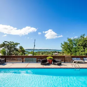 West Coast Inn's Boqueron